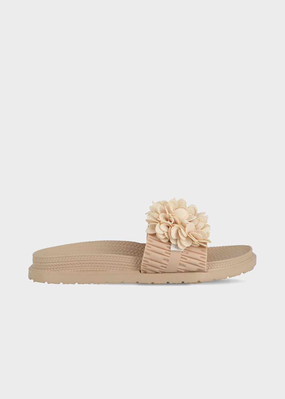 Slippers with flowers