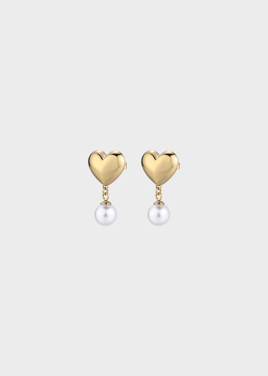 Orecchini pendenti Stellar in acciaio a forma di cuore con finitura pvd oro 14K e perle di conchiglia