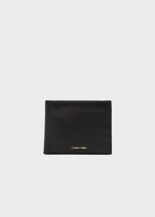 Portafogli con portamonete con zip e flap removibile