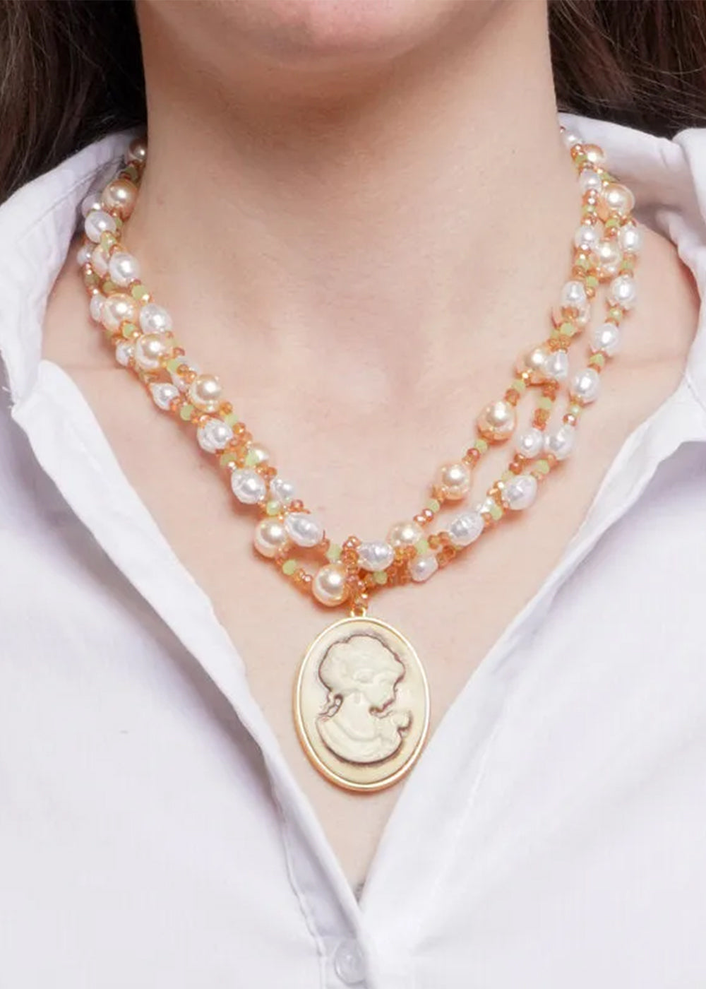 Collana in Metallo multifilo con perle e cammeo